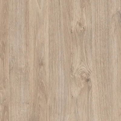 Skříň s poličkami a zásuvkami na míru